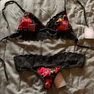 Chicago Blackhawks Bra & Undie Set